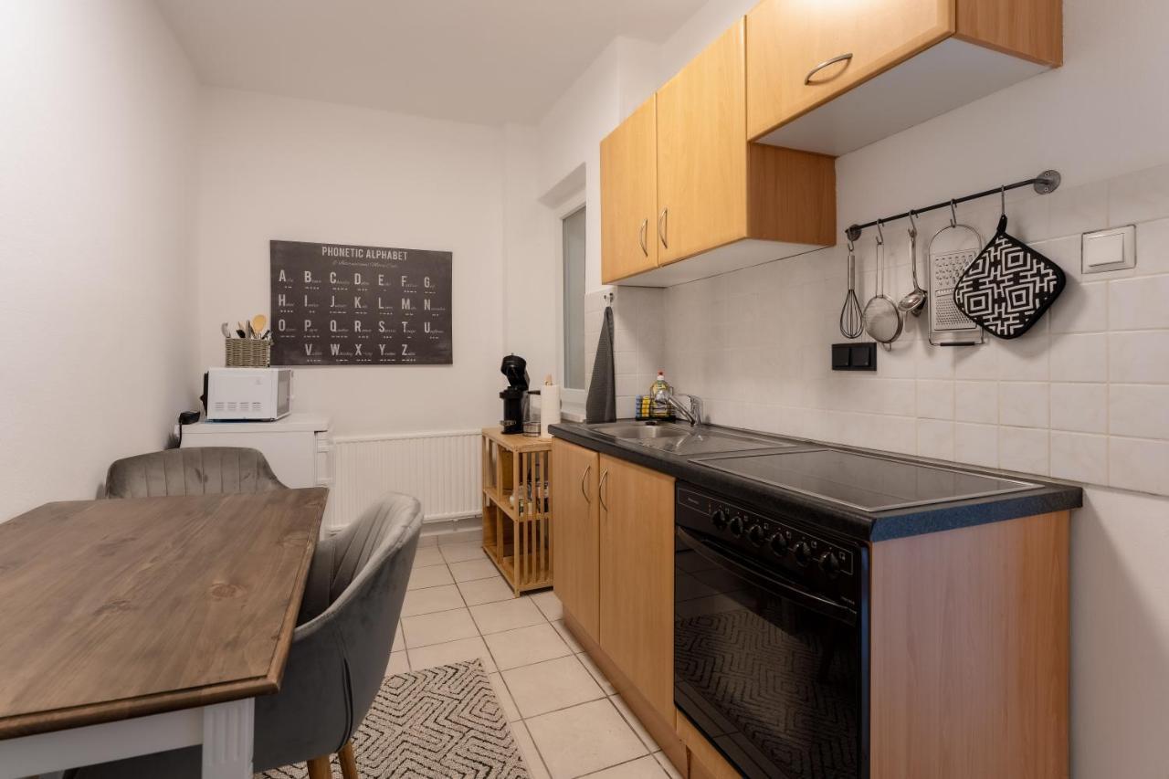 Schoenes 2-zimmer-apartment In Sehr Zentraler Lage Appartement